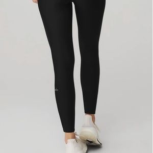 Alo Yoga 7/8 HIGH-WAIST AIRLIFT LEGGING - black medium